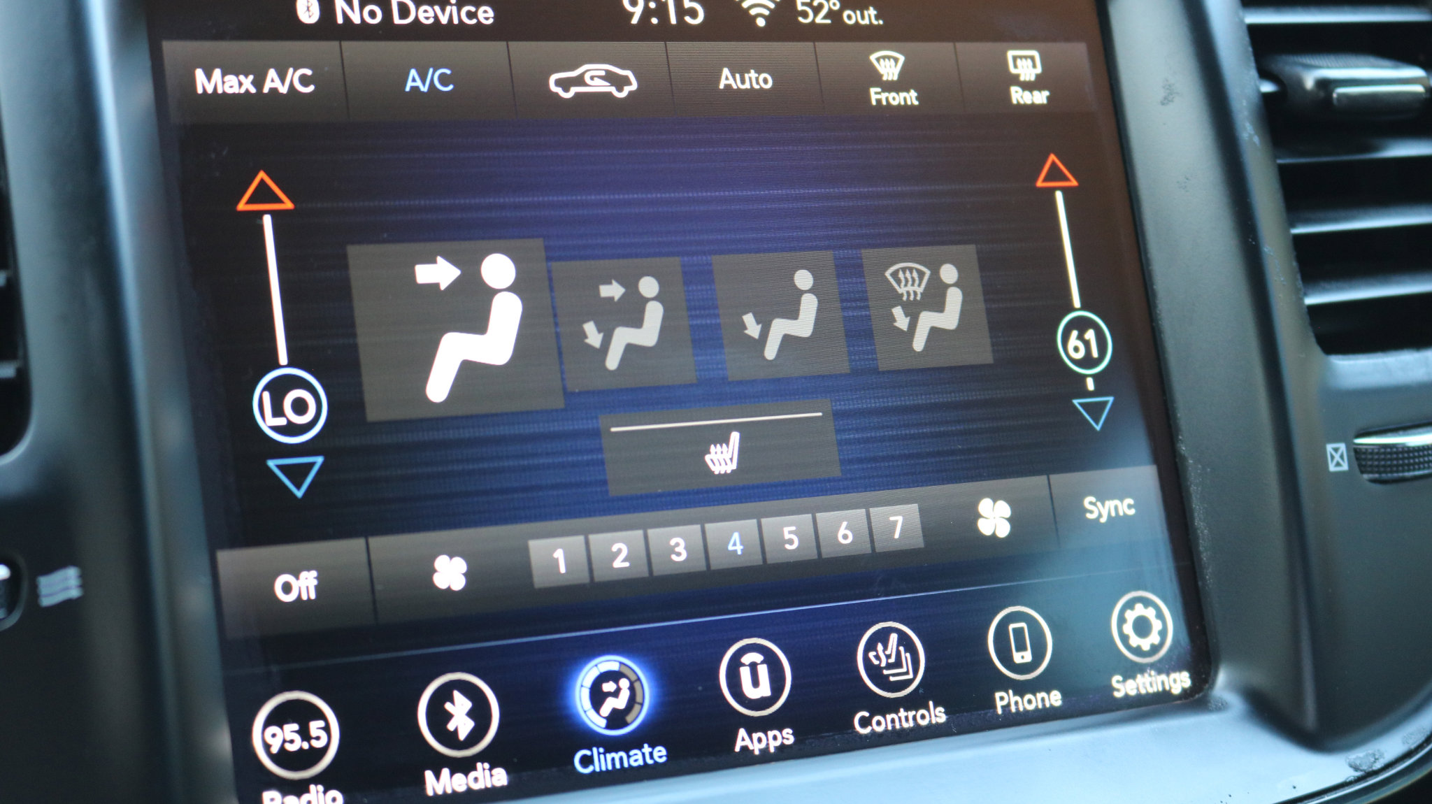 Used 2019 Chrysler 300 S image 16