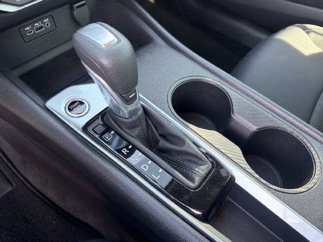 Used 2025 Nissan Altima 2.5 S FWD image 23