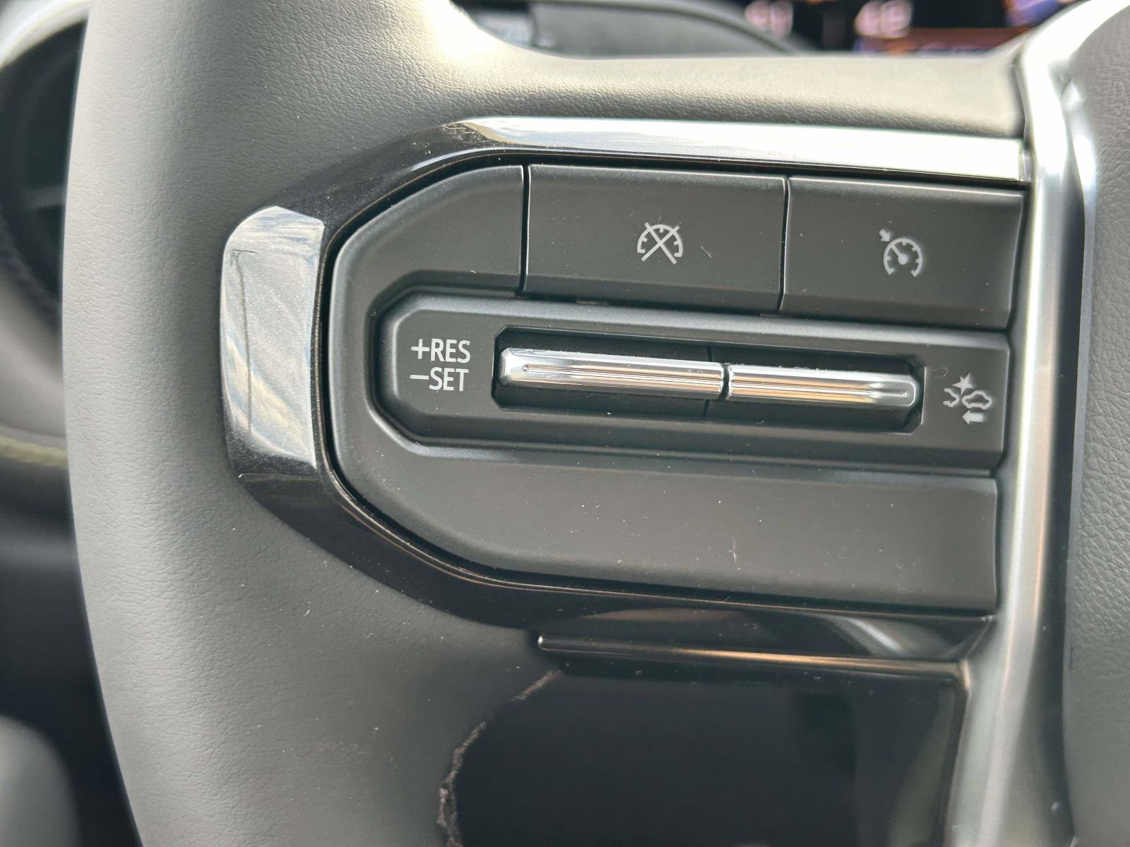 New 2026 Chevrolet Colorado ZR2 w/ ZR2 Bison Edition image 21