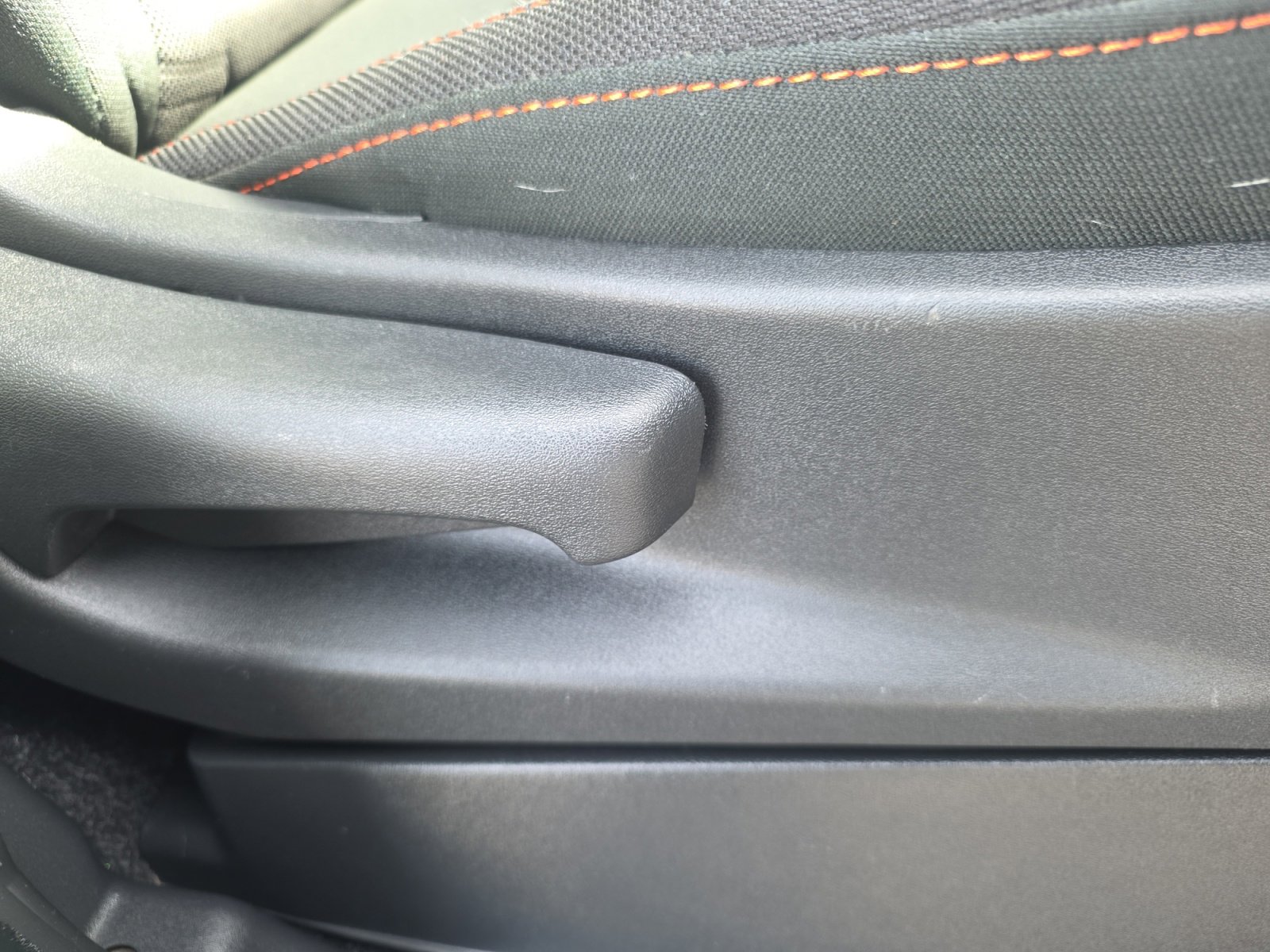 Used 2022 Nissan Frontier PRO-4X image 30