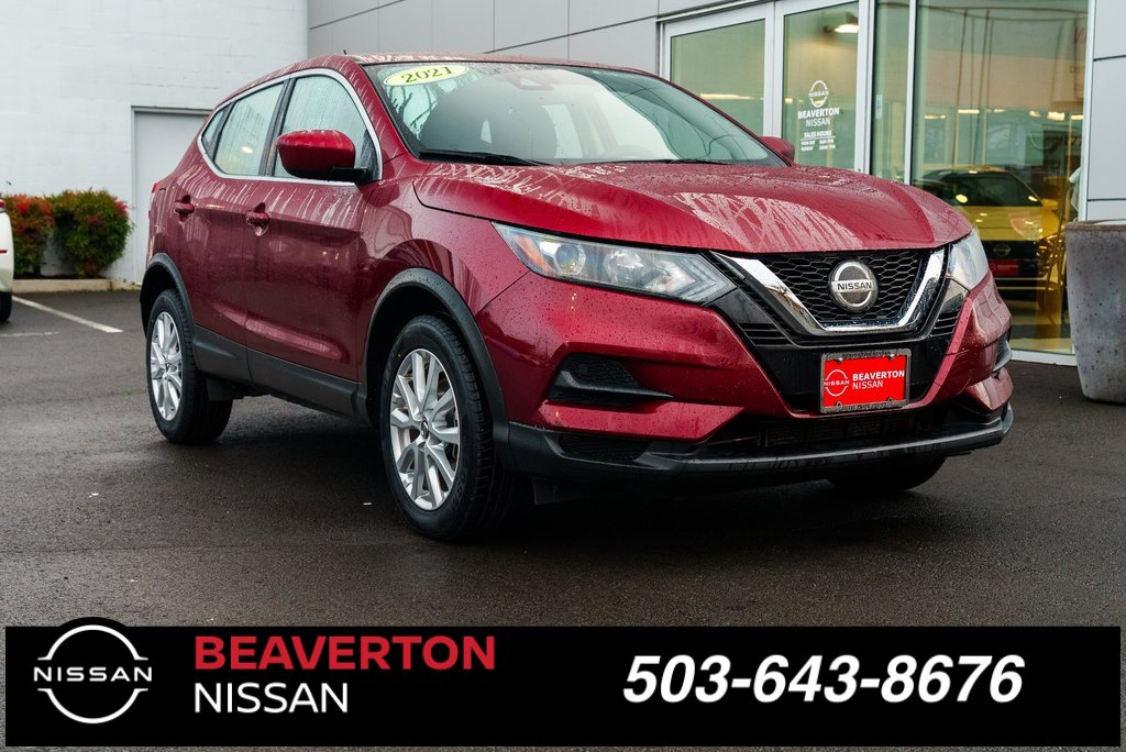 Used 2021 Nissan Rogue Sport S image 1