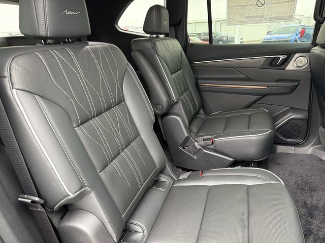 New 2026 Buick Enclave Avenir w/ Super Cruise Package AWD/4WD image 22