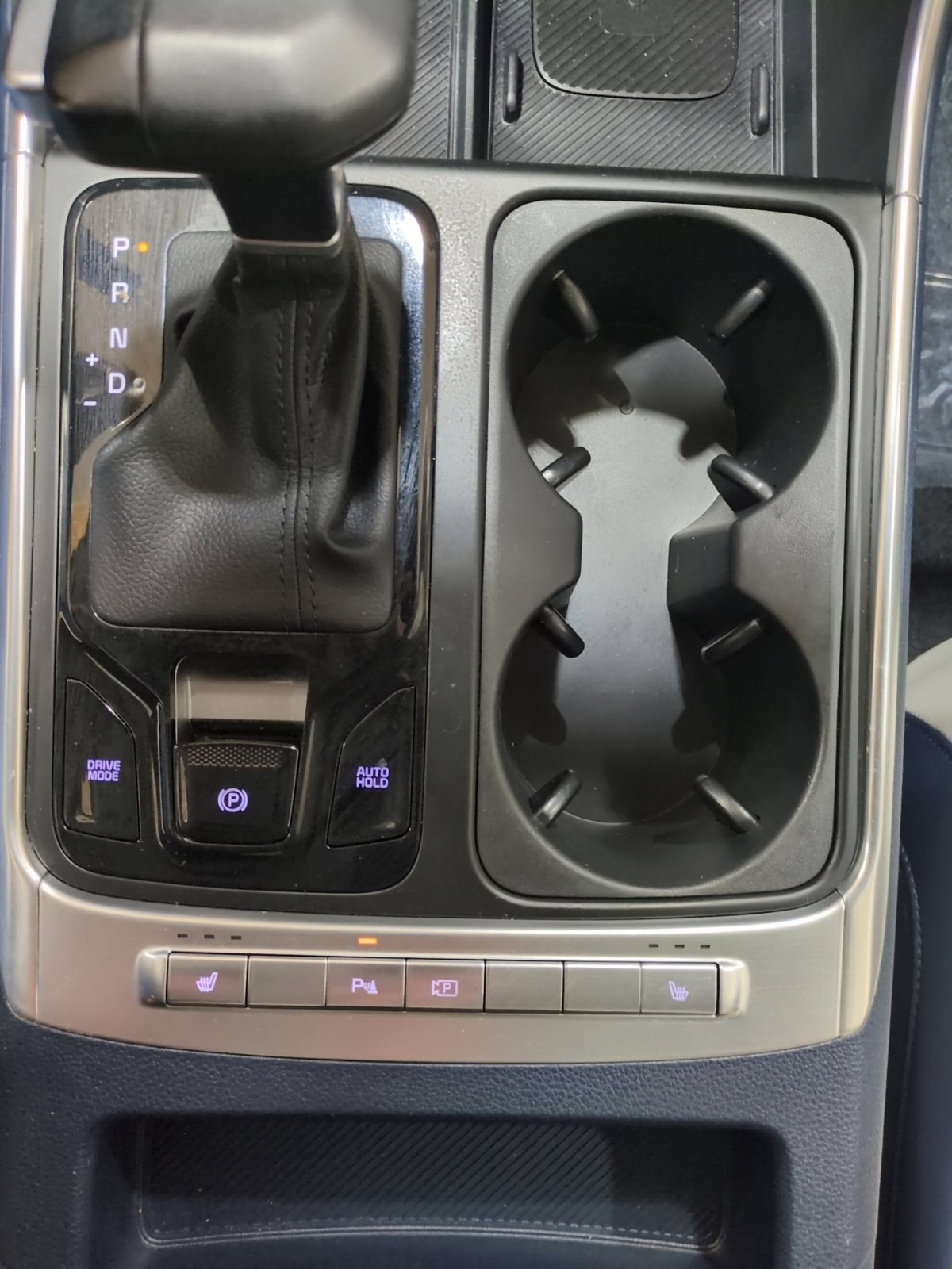 Certified 2025 Kia Carnival EX FWD image 26