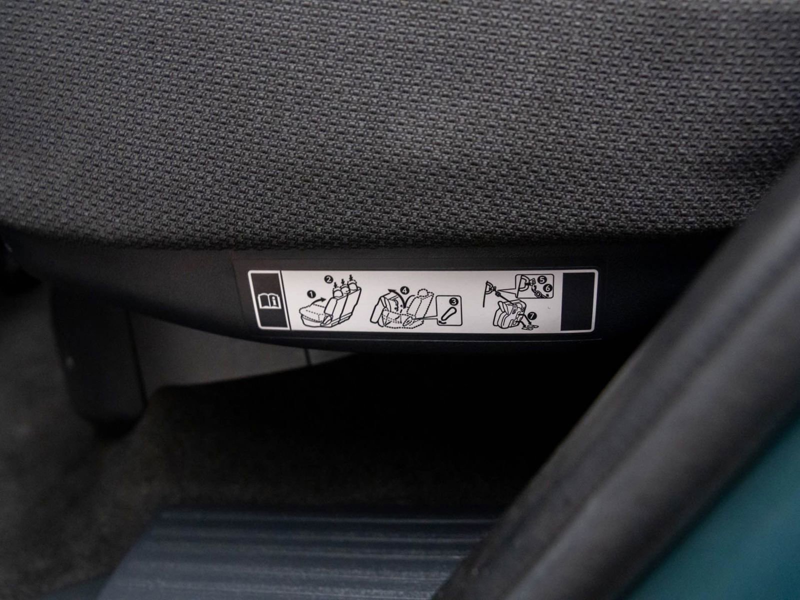 Used 2025 Toyota 4Runner TRD Off-Road Premium image 17