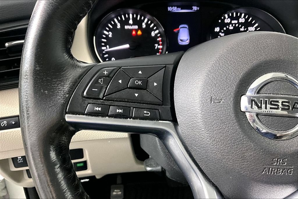 Used 2018 Nissan Rogue Sport SV w/ SV All-Weather Package AWD/4WD image 18