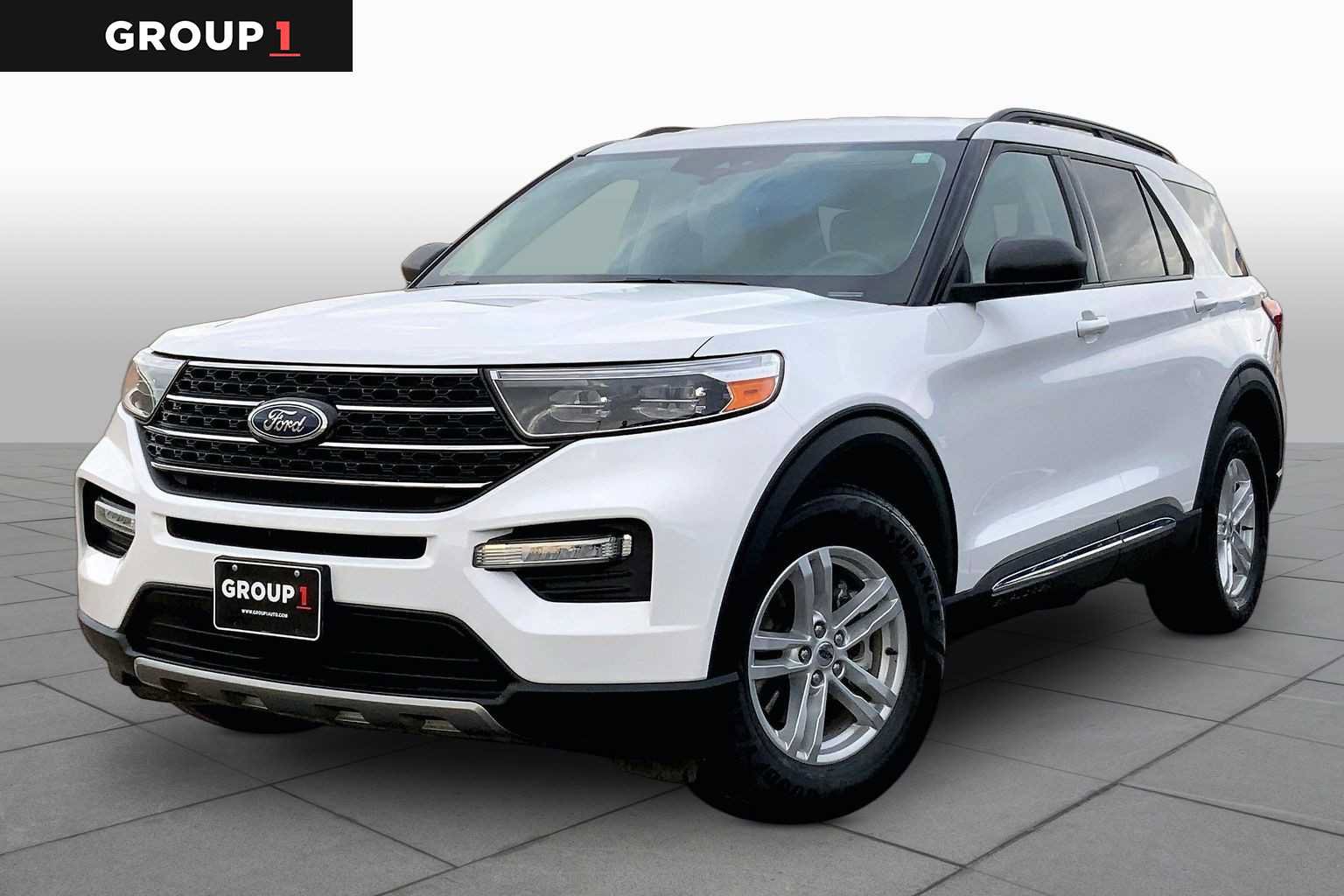 Used 2024 Ford Explorer XLT w/ Equipment Group 202A