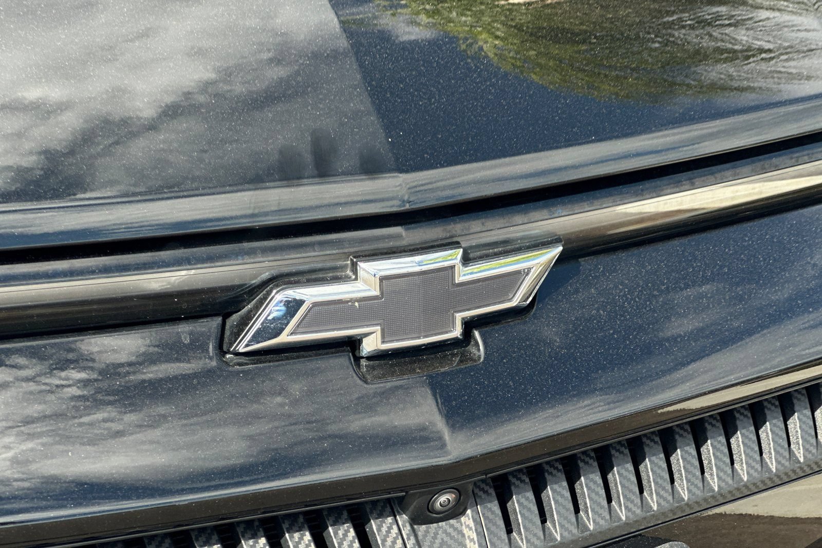 Used 2024 Chevrolet Equinox EV RS FWD image 38