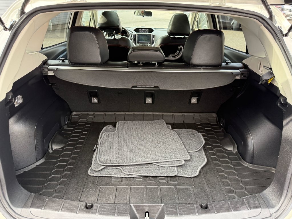 Used 2019 Subaru Crosstrek 2.0i Limited w/ Moonroof Package w/Navigation AWD/4WD image 29