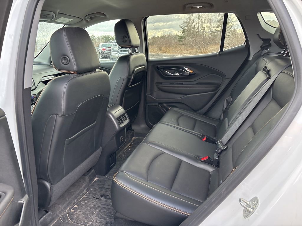 Used 2023 GMC Terrain AT4 w/ Infotainment Package II image 29