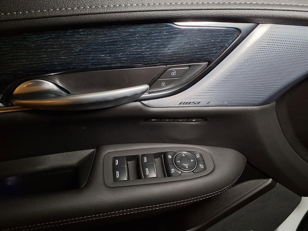 New 2025 Cadillac XT5 Premium Luxury FWD image 16