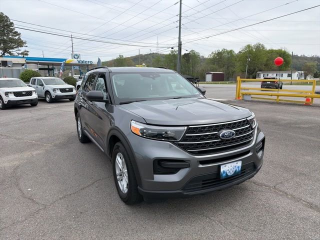 Used 2024 Ford Explorer XLT image 6