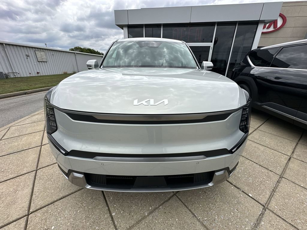 New 2026 Kia EV9 Light image 20