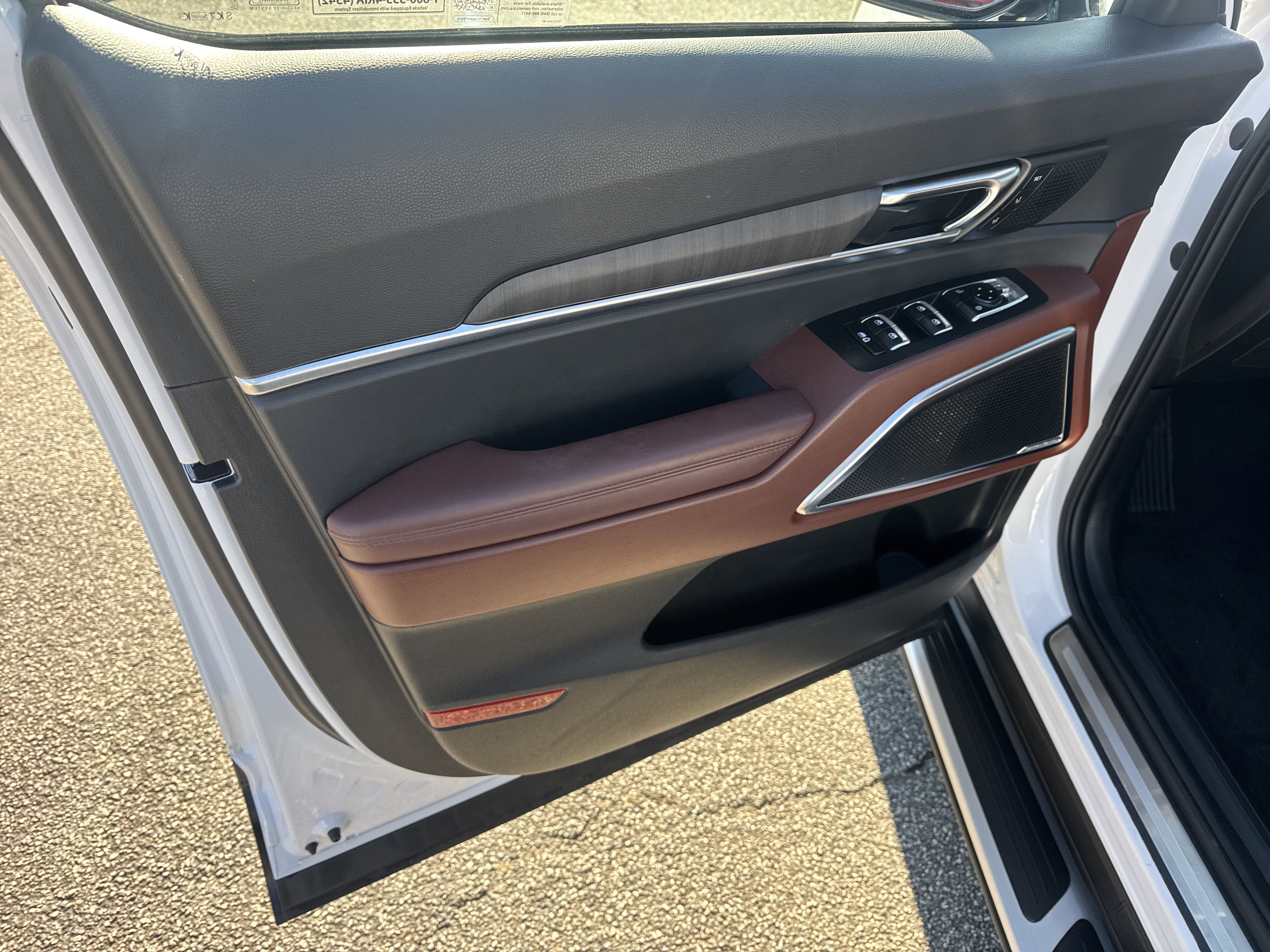 Certified 2023 Kia Telluride SX image 10