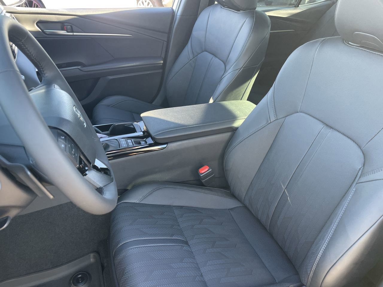 New 2026 Toyota Camry XSE FWD image 18