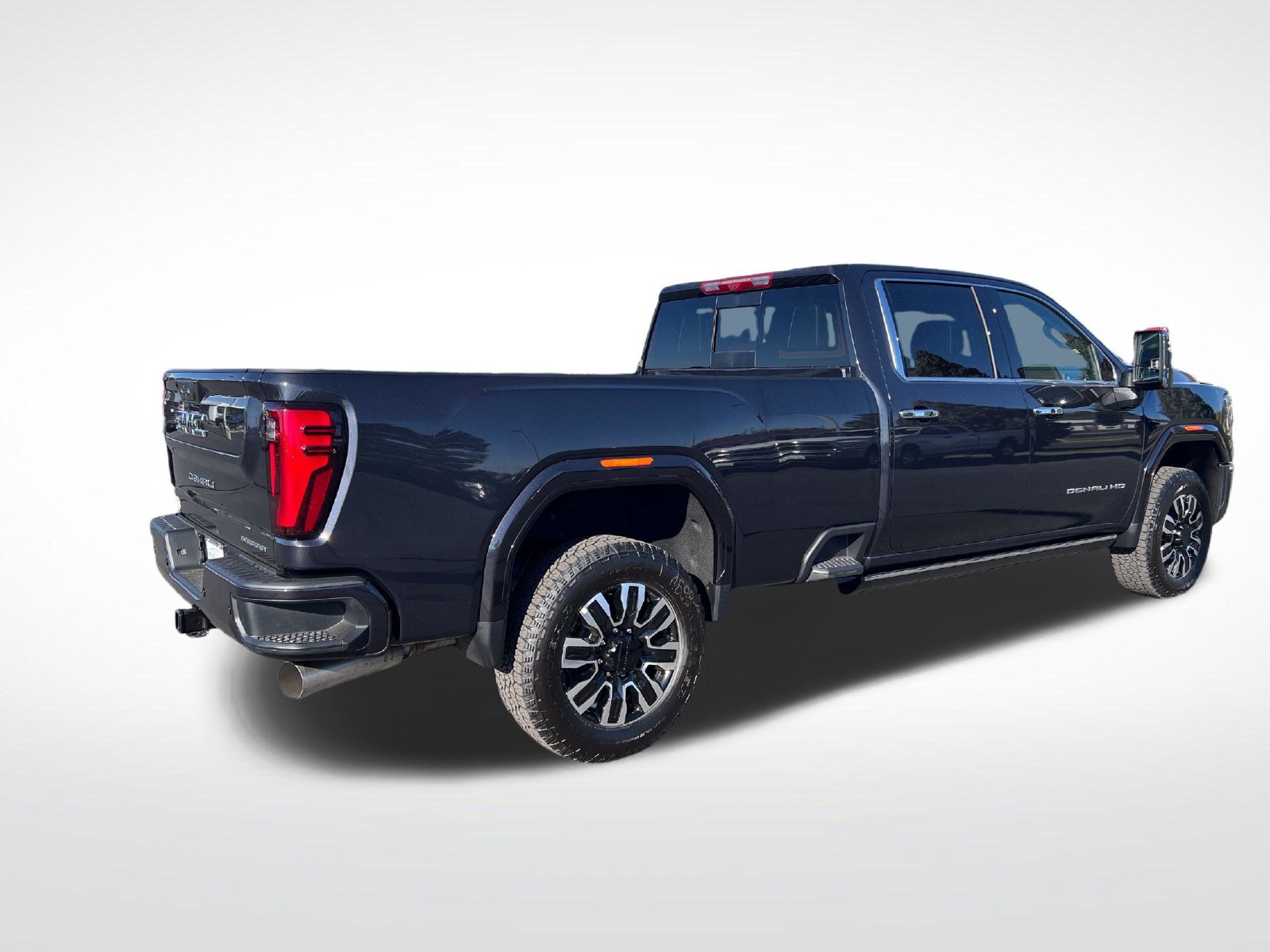 New 2026 GMC Sierra 3500 Denali Ultimate AWD/4WD image 3
