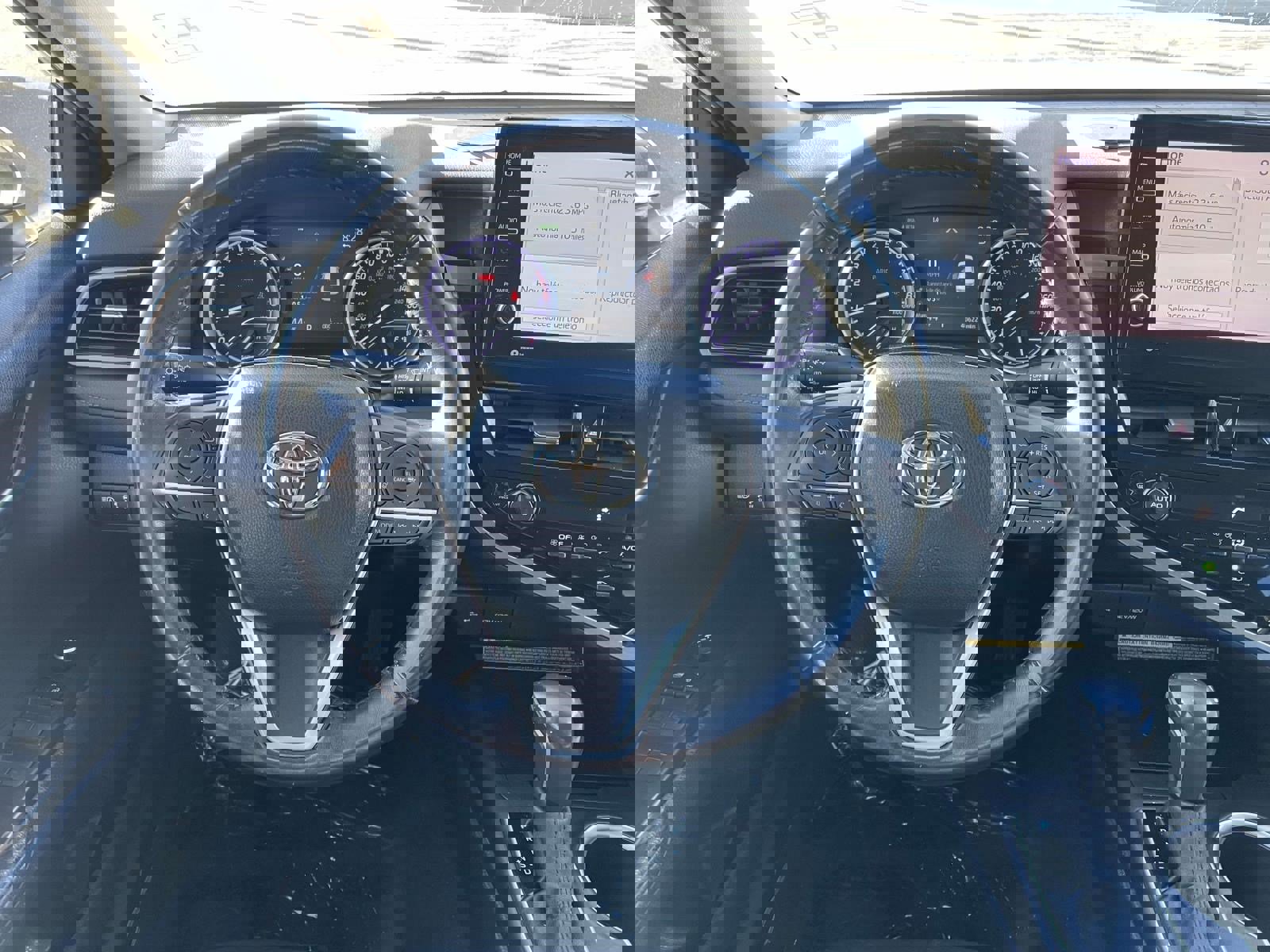 Used 2021 Toyota Camry XLE image 20