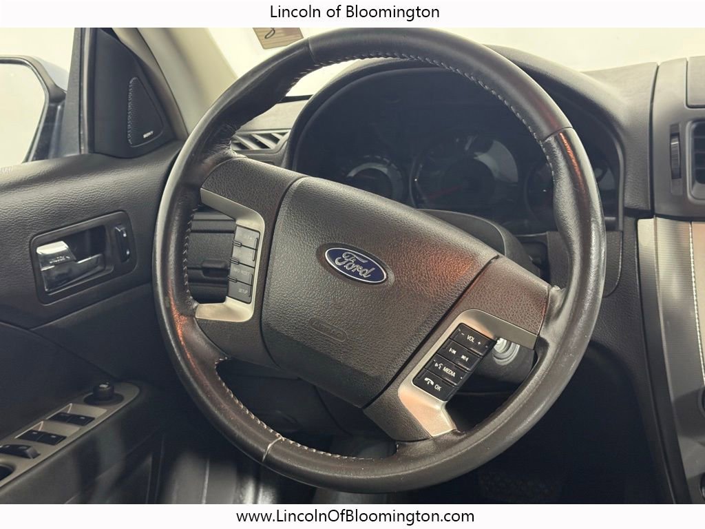 Used 2010 Ford Fusion SEL FWD image 22