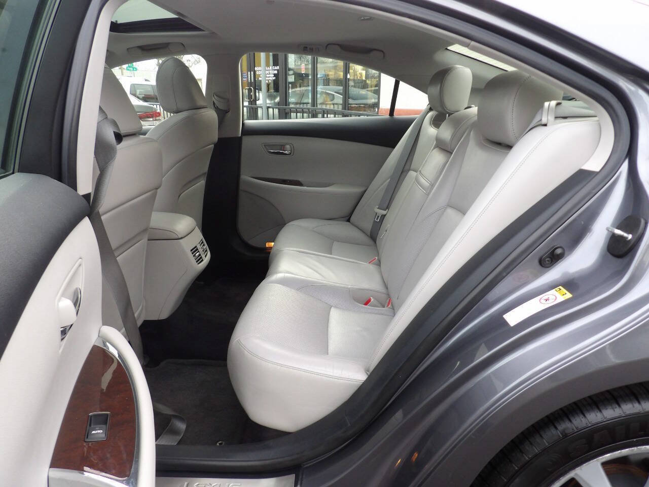 Used 2012 Lexus ES 350 FWD image 11