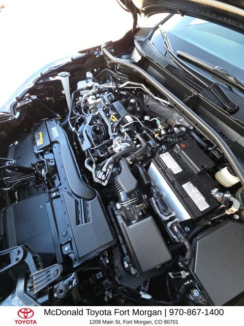Used 2025 Toyota Corolla Cross LE w/ Moonroof Package image 26