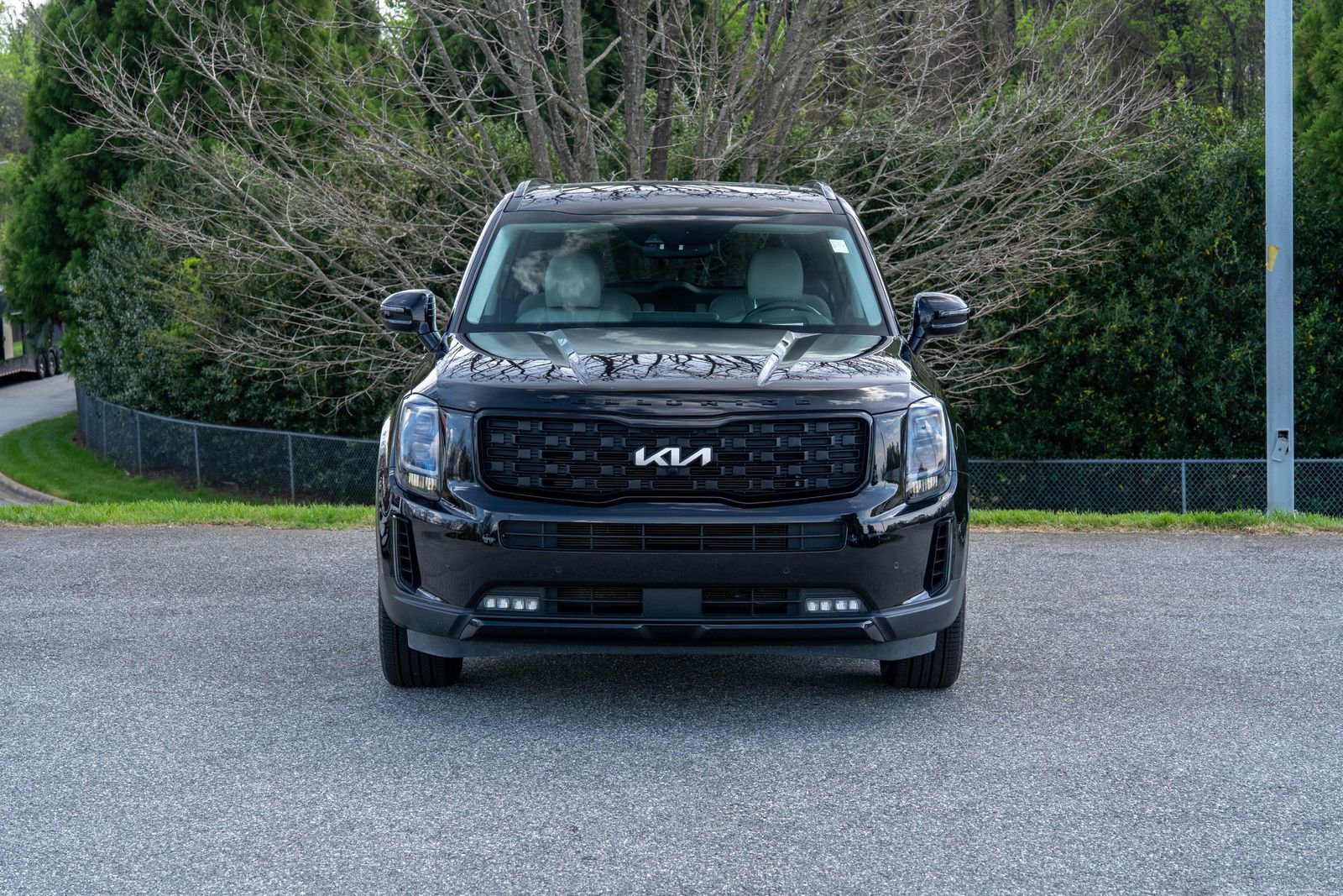 Used 2022 Kia Telluride SX w/ SX Prestige Package image 5