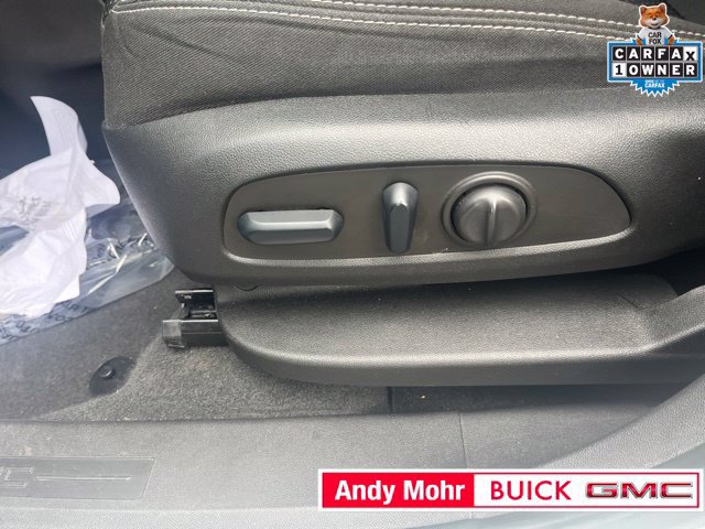 Used 2022 GMC Terrain SLE w/ Driver Convenience Package FWD image 18