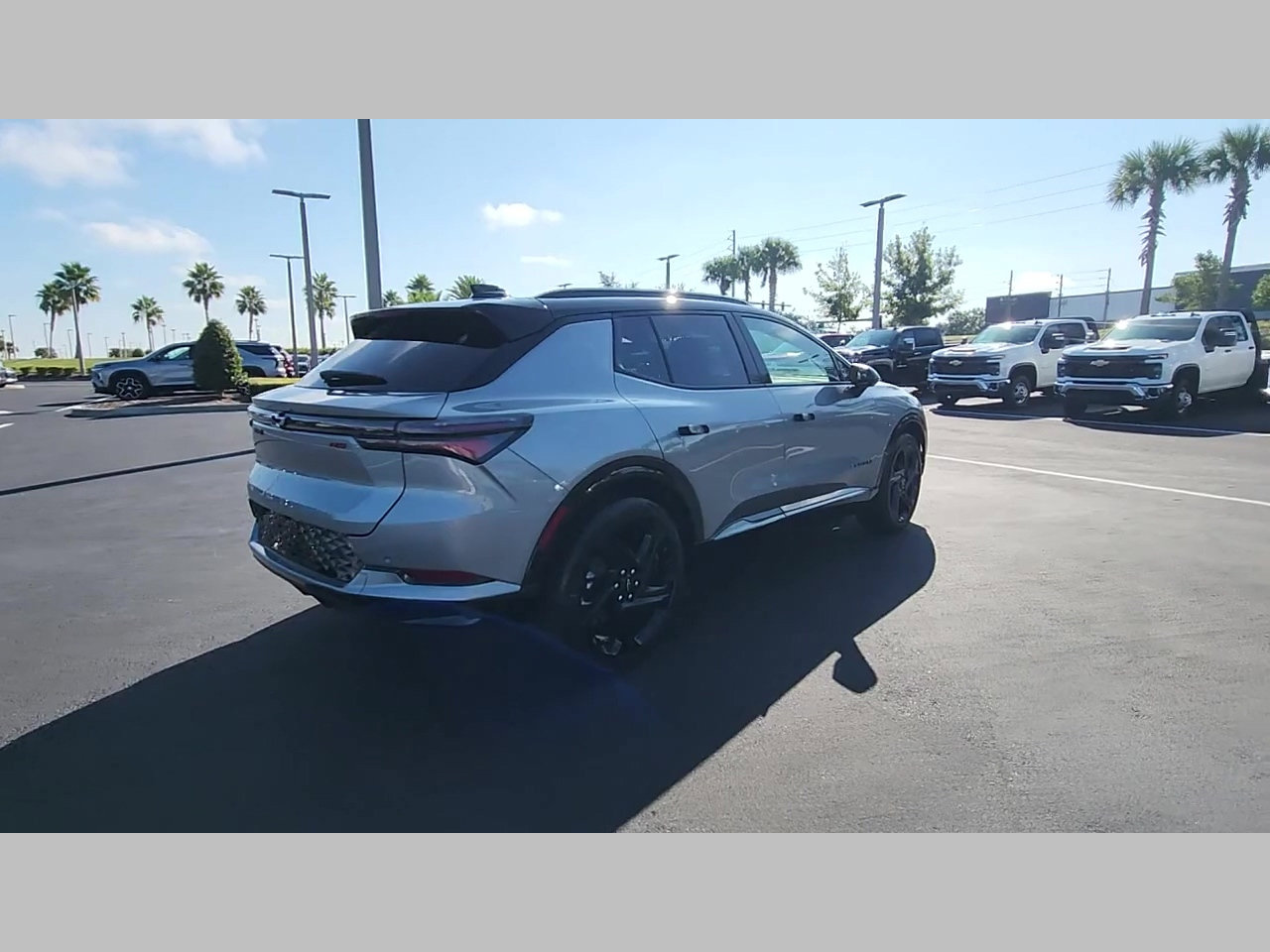 New 2026 Chevrolet Equinox EV RS image 24