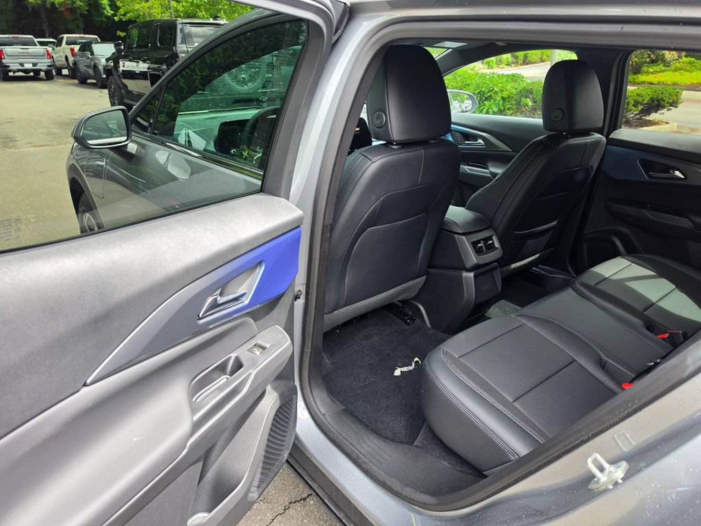 New 2026 Chevrolet Equinox EV LT AWD/4WD image 15