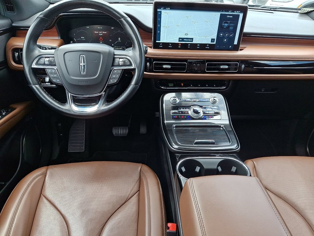 Certified 2023 Lincoln Nautilus Reserve AWD/4WD image 11