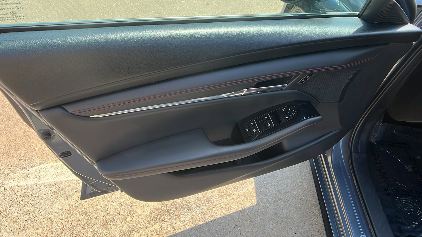 Used 2024 MAZDA MAZDA3 s image 14