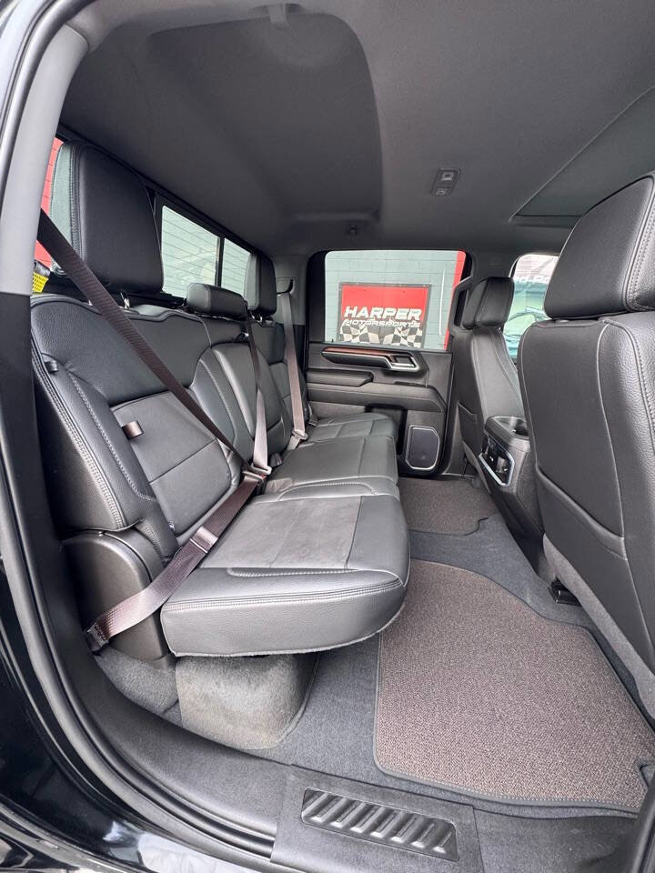 Used 2024 GMC Sierra 3500 Denali w/ Technology Package image 19