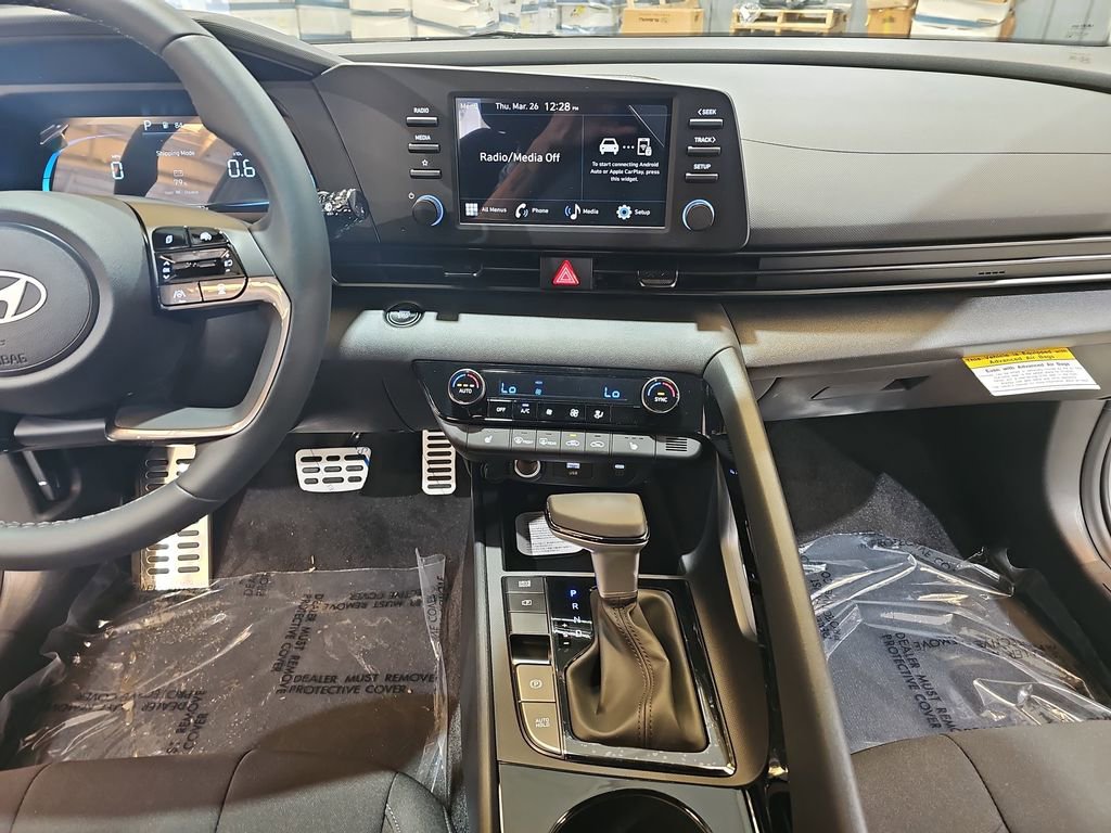 New 2026 Hyundai Elantra SEL Sport image 21