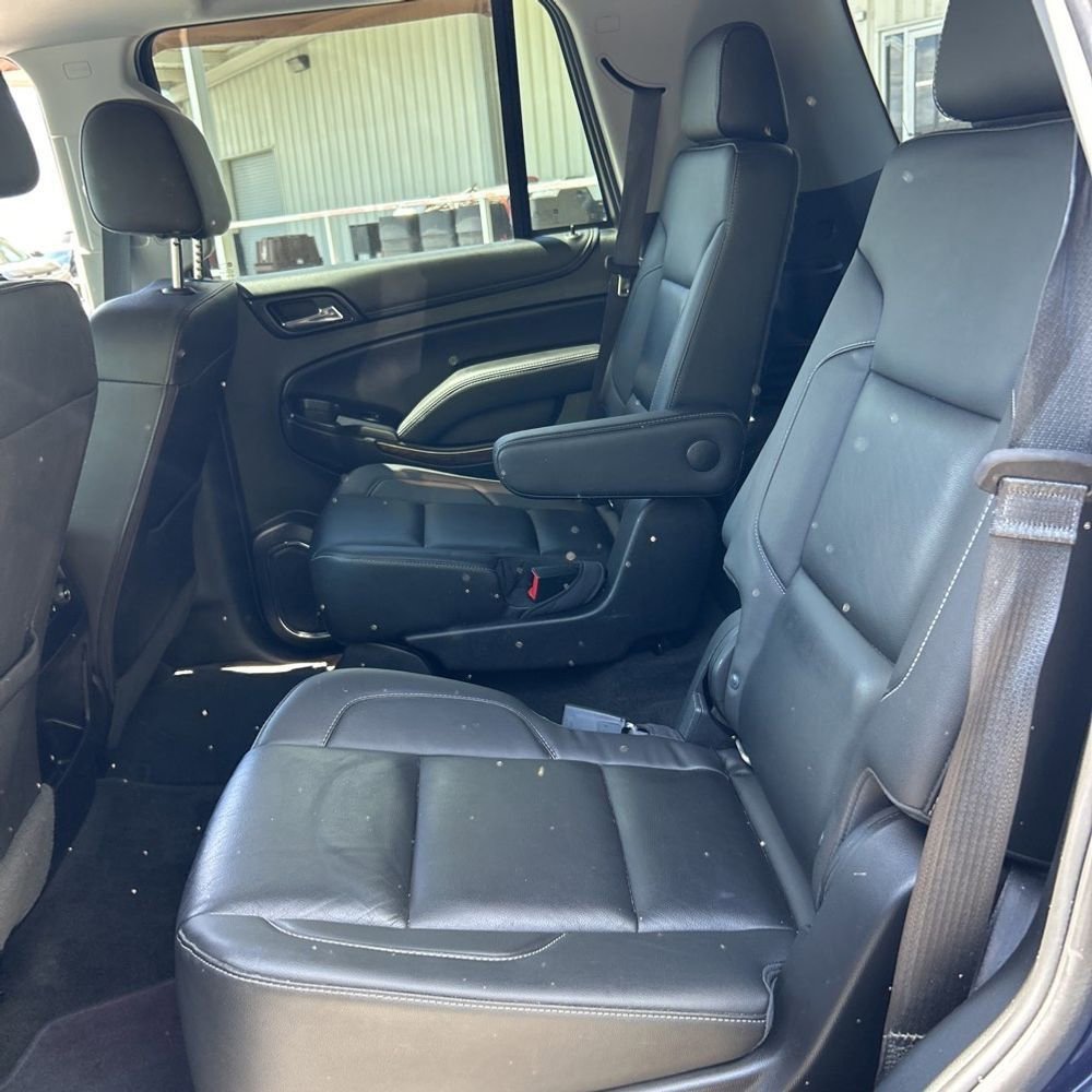 Used 2018 Chevrolet Tahoe LT w/ LT Signature Package AWD/4WD image 17
