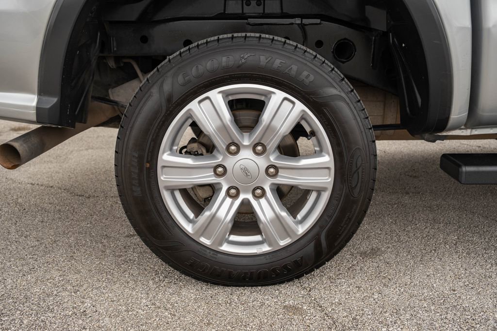 Used 2019 Ford Ranger XL w/ Equipment Group 101A Mid image 9