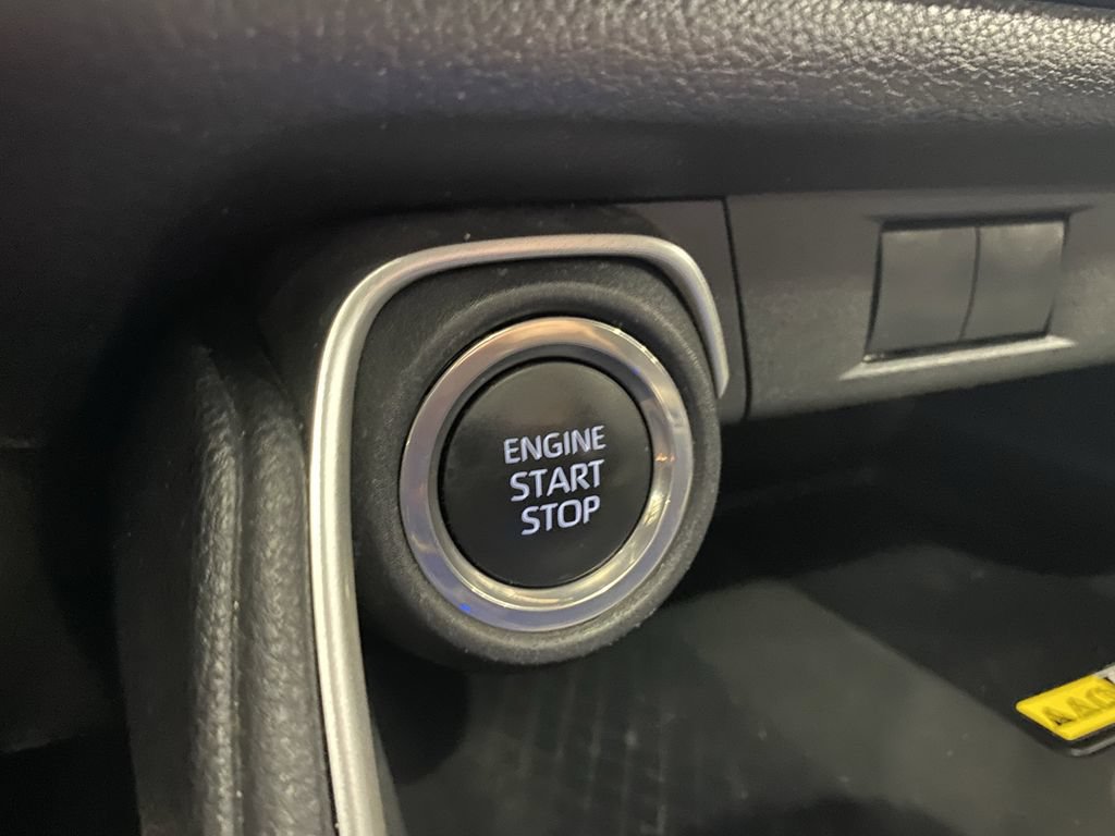 Used 2024 Toyota Grand Highlander AWD image 13