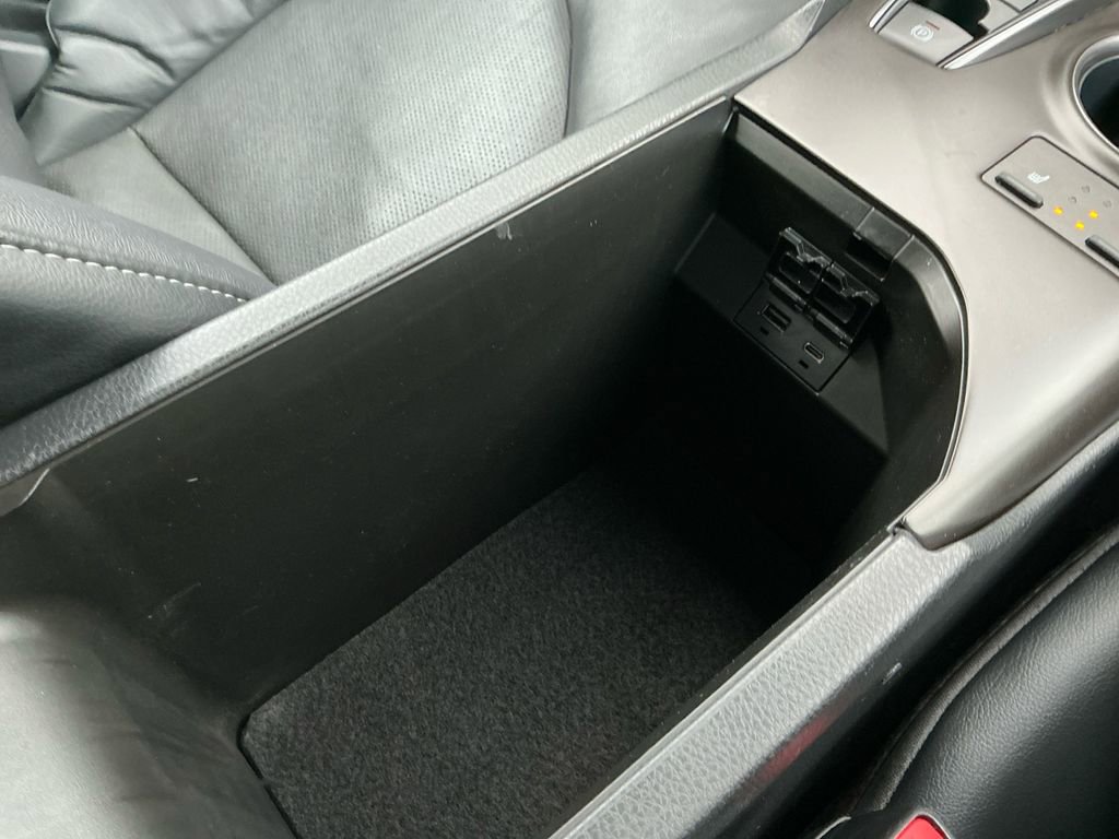 Used 2024 Toyota Camry XSE image 22