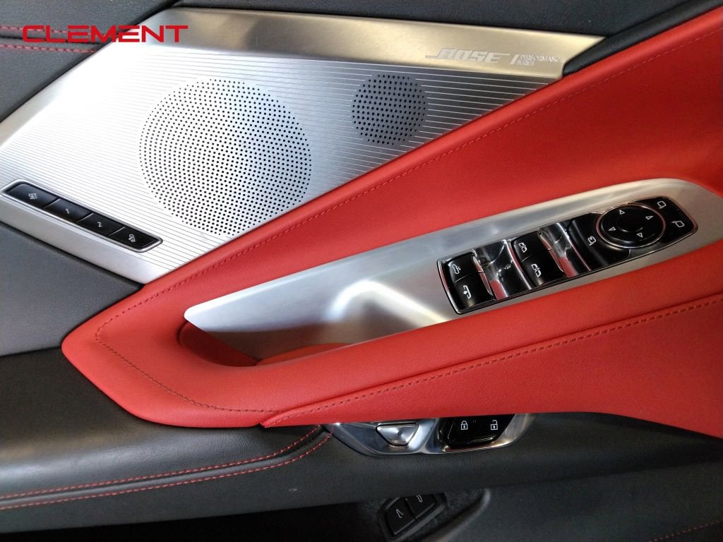 Used 2022 Chevrolet Corvette Stingray w/ Z51 Performance Package image 21