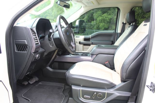 Used 2020 Ford F350 Limited image 18