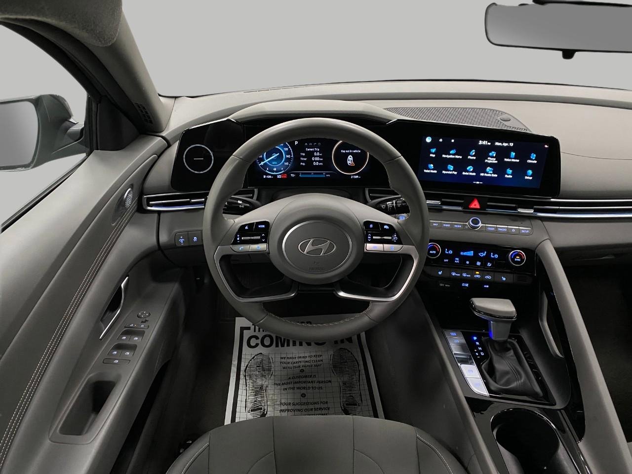 Certified 2025 Hyundai Elantra SEL image 12