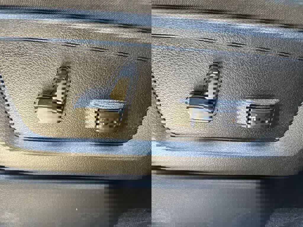 Used 2024 RAM 2500 Laramie image 20