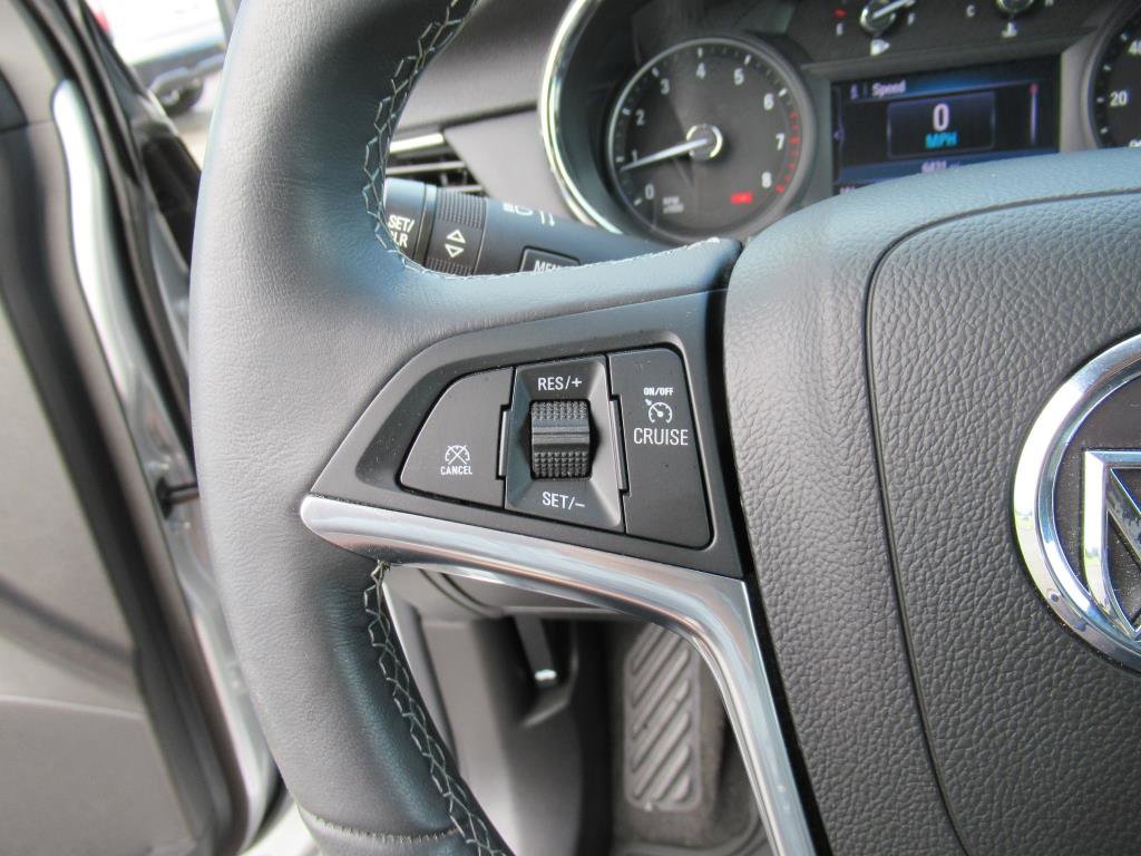 Used 2022 Buick Encore Preferred image 17