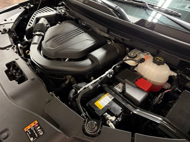 Used 2024 Chevrolet Traverse LT w/ Enhanced Driving Package FWD image 48