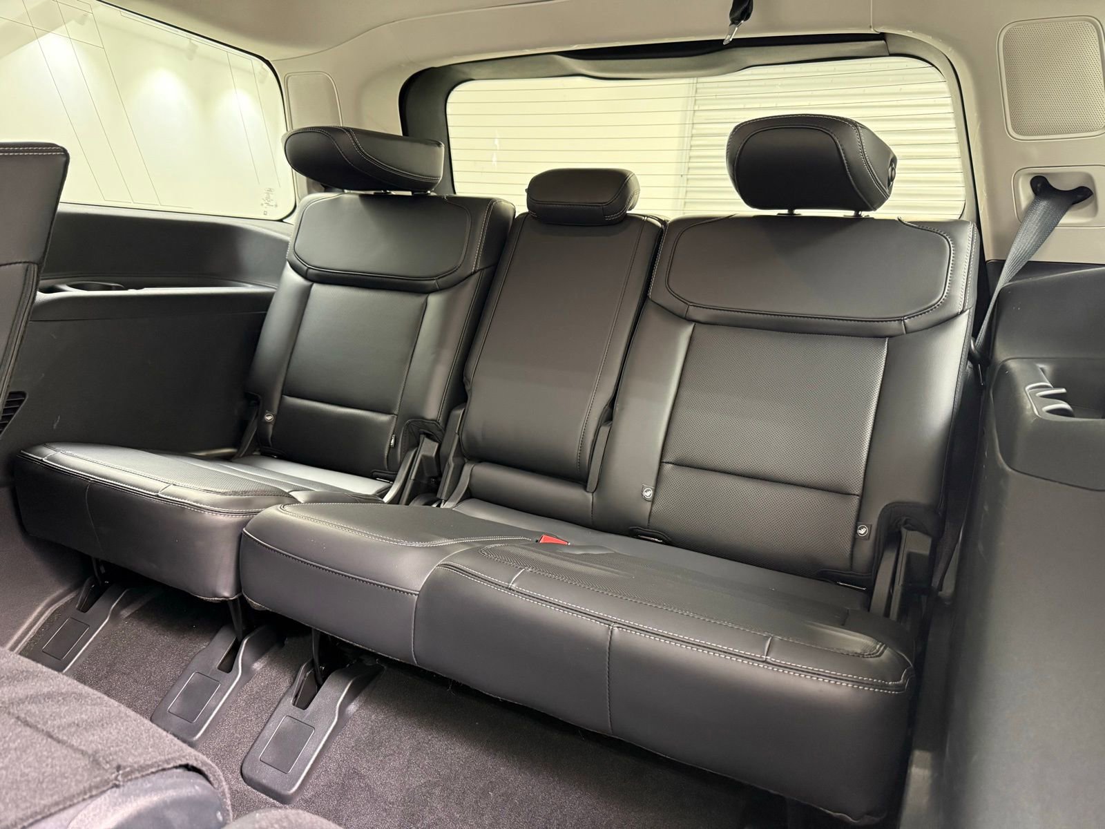 Used 2025 Ford Expedition Platinum AWD/4WD image 25