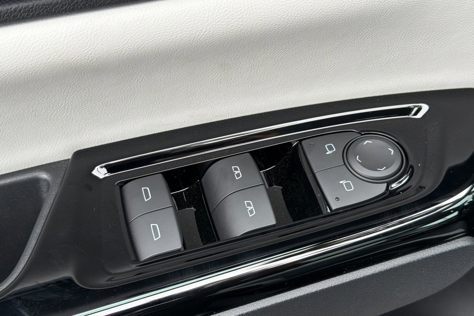 New 2026 Honda Prologue Touring image 13