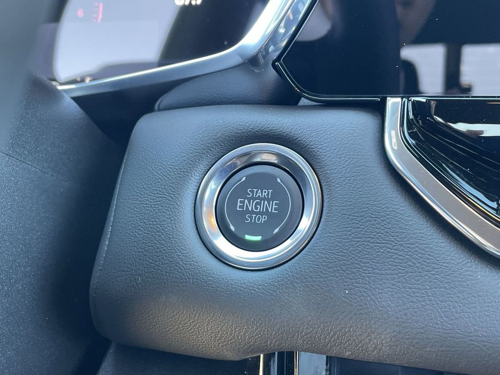 New 2026 GMC Canyon Elevation w/ Convenience Package image 17