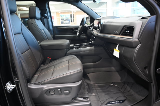 New 2026 Chevrolet Tahoe High Country AWD/4WD image 12