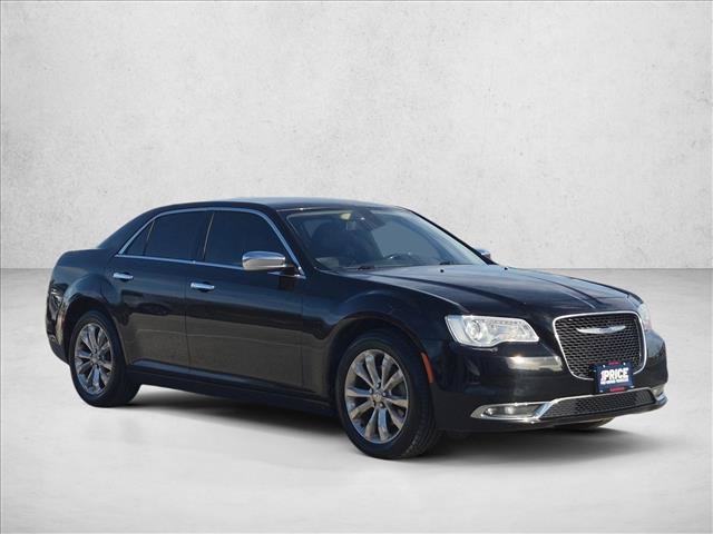 Used 2019 Chrysler 300 Limited AWD/4WD image 3