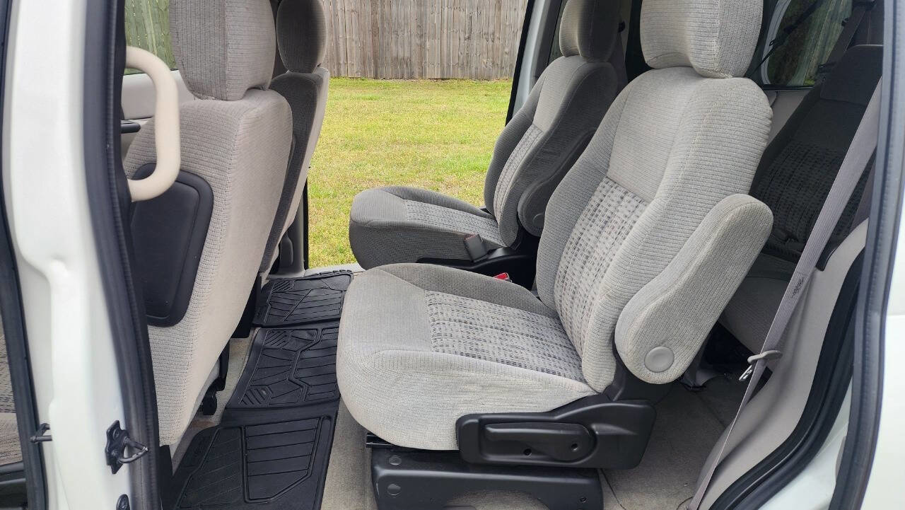 Used 2004 Chevrolet Venture LT FWD image 14