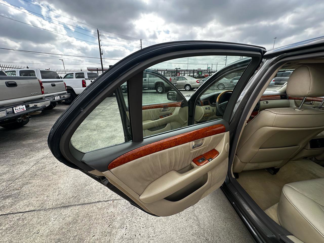 Used 2005 Lexus LS 430 image 20