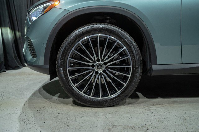 New 2026 Mercedes-Benz GLC 300 image 7