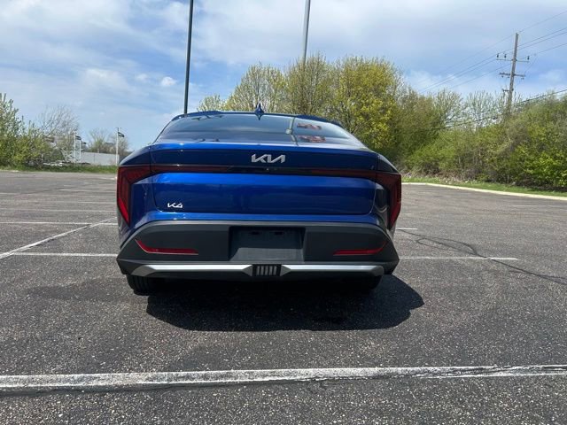 Used 2025 Kia K4 LXS FWD image 4